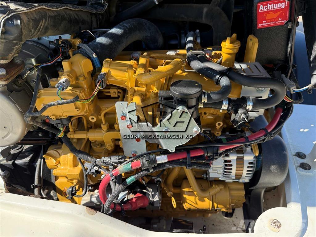 CAT 908 M Pyöräkuormaajat