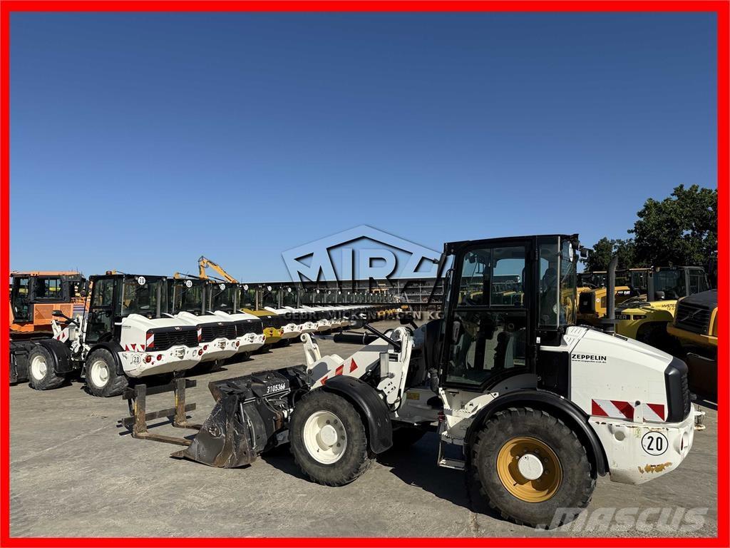 CAT 908 M Pyöräkuormaajat