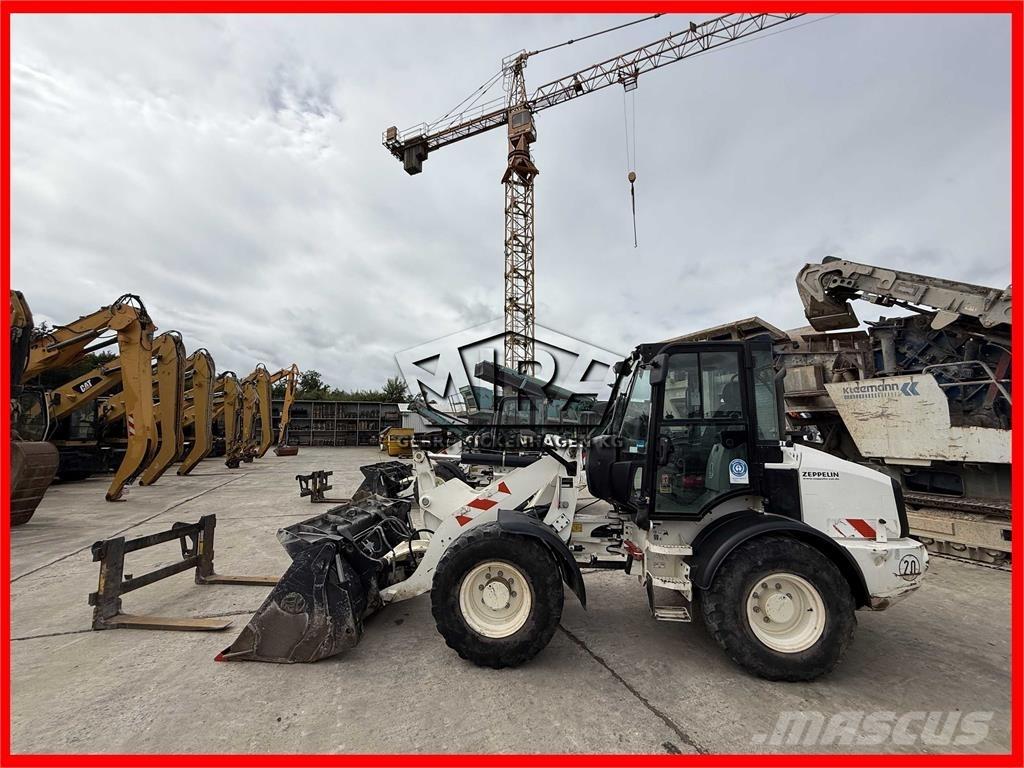 CAT 908 M Pyöräkuormaajat