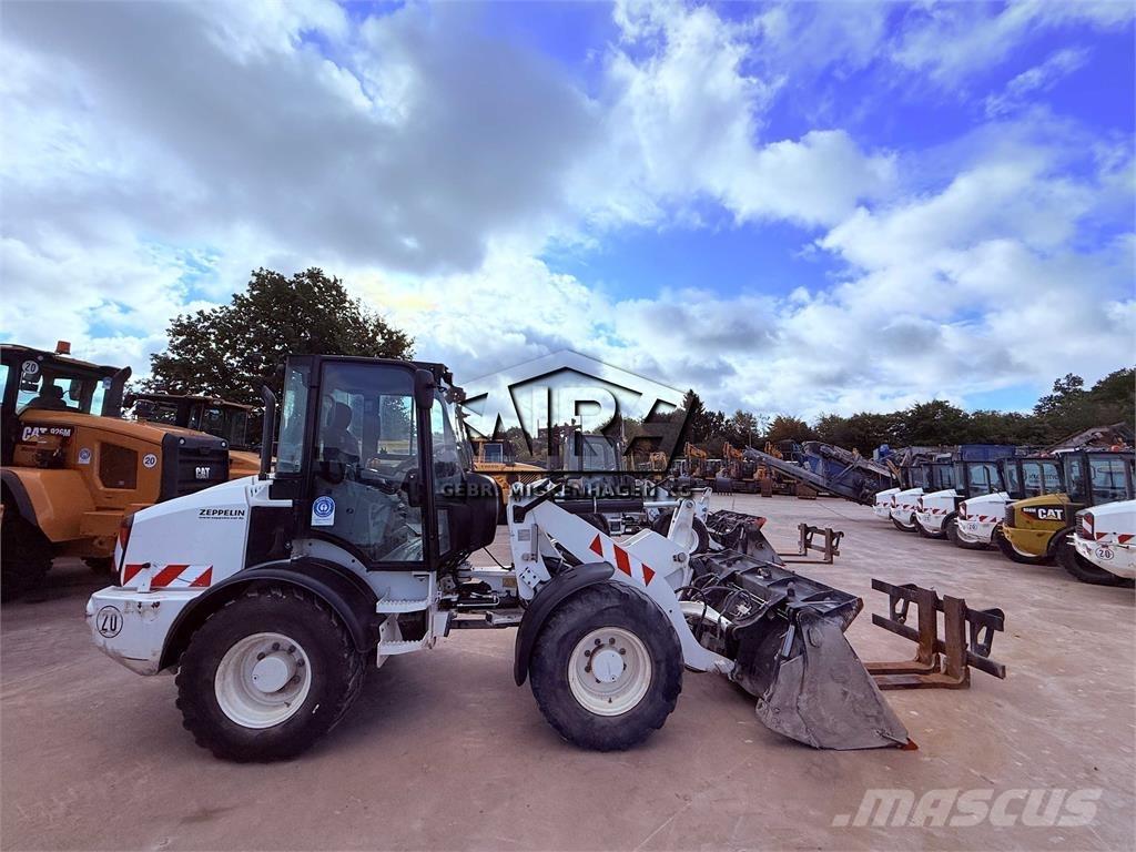 CAT 908 M Pyöräkuormaajat
