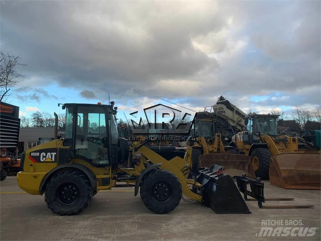 CAT 908M Pyöräkuormaajat