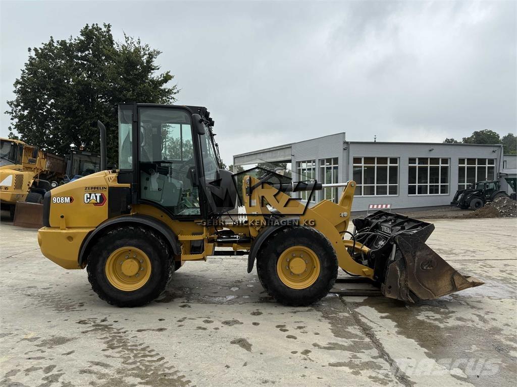 CAT 908M Pyöräkuormaajat