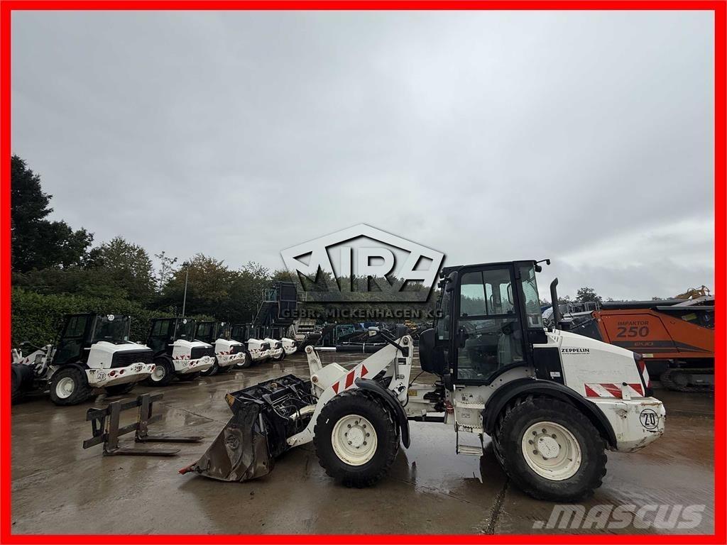 CAT 908M Pyöräkuormaajat