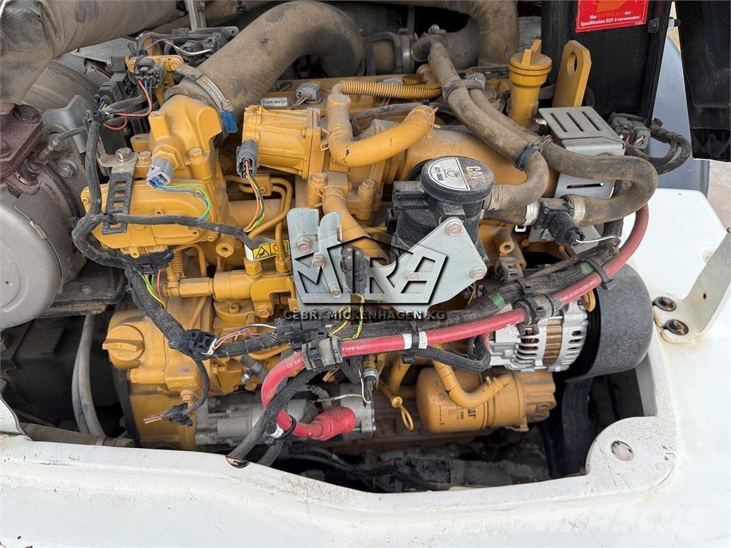 CAT 908M Pyöräkuormaajat