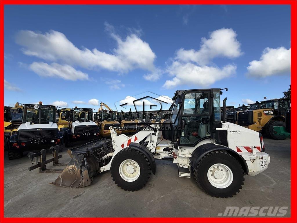 CAT 908M Pyöräkuormaajat