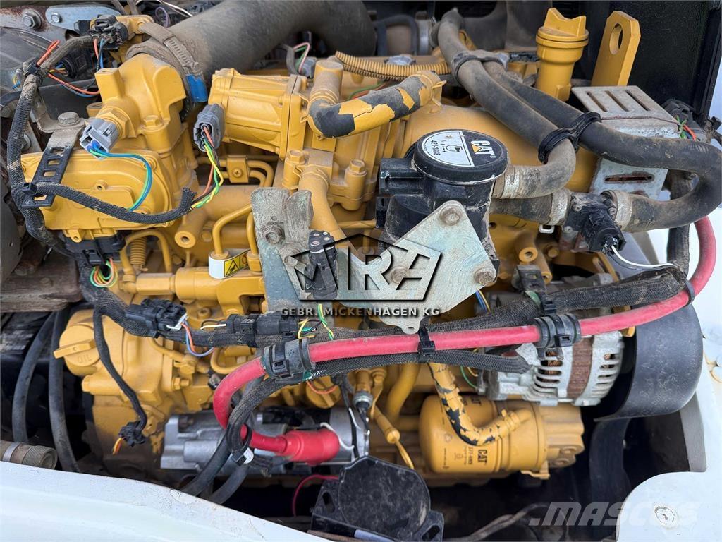 CAT 908M Pyöräkuormaajat