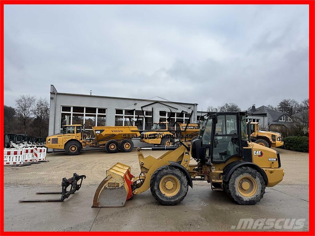 CAT 908M Pyöräkuormaajat