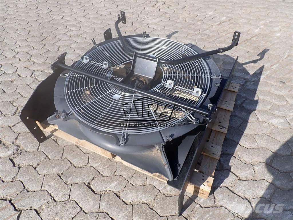 CAT 926 M/ Lüfter Moottorit