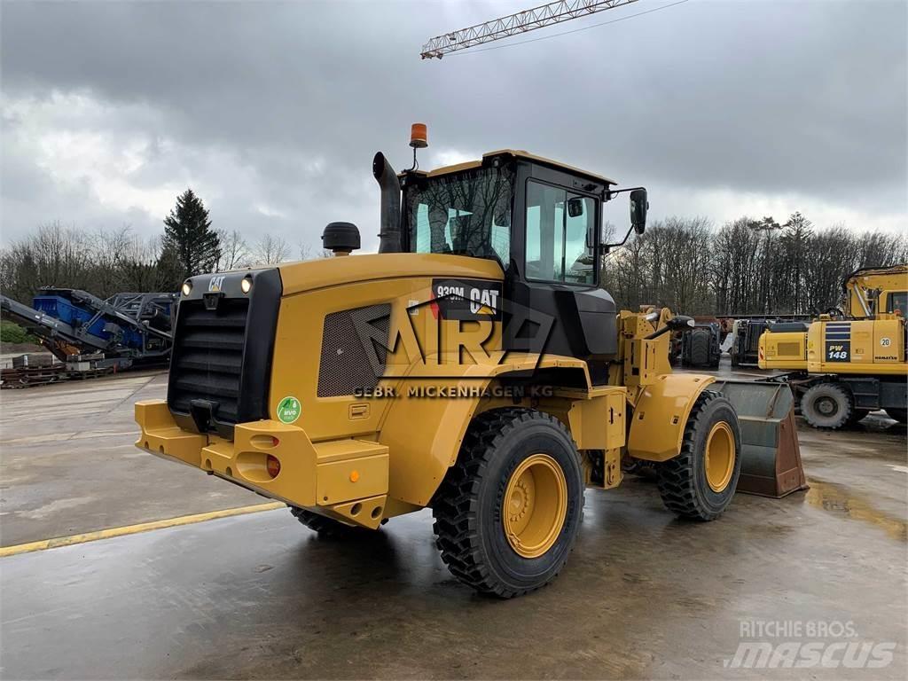 CAT 930M Pyöräkuormaajat