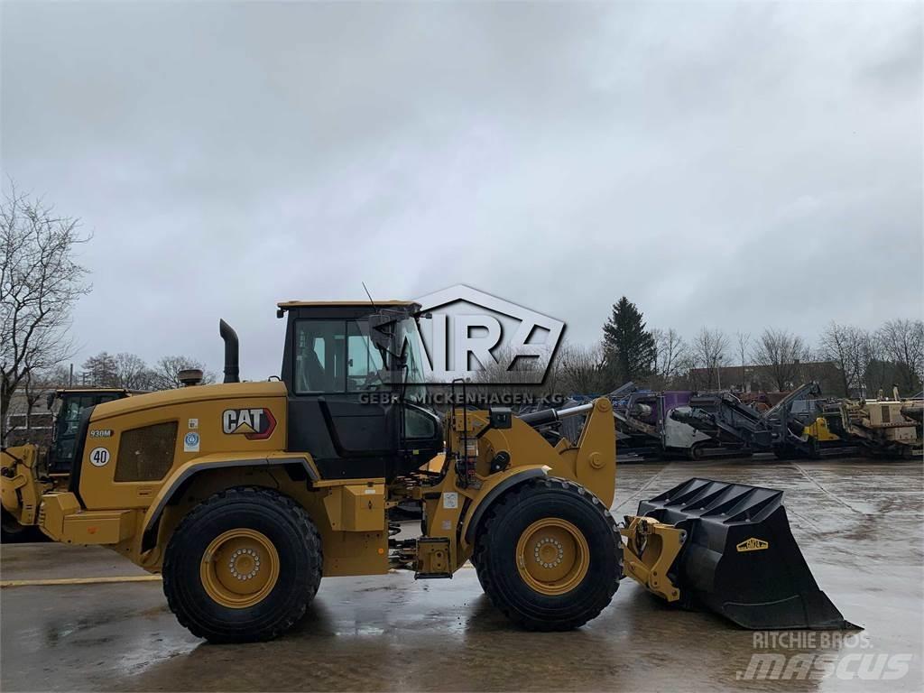 CAT 930M Pyöräkuormaajat