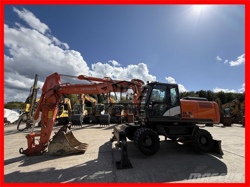 Hitachi ZX 220W-6 Pyöräkaivukoneet