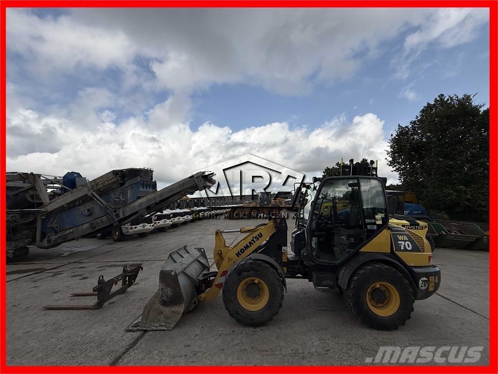 Komatsu WA70-7 Pyöräkuormaajat