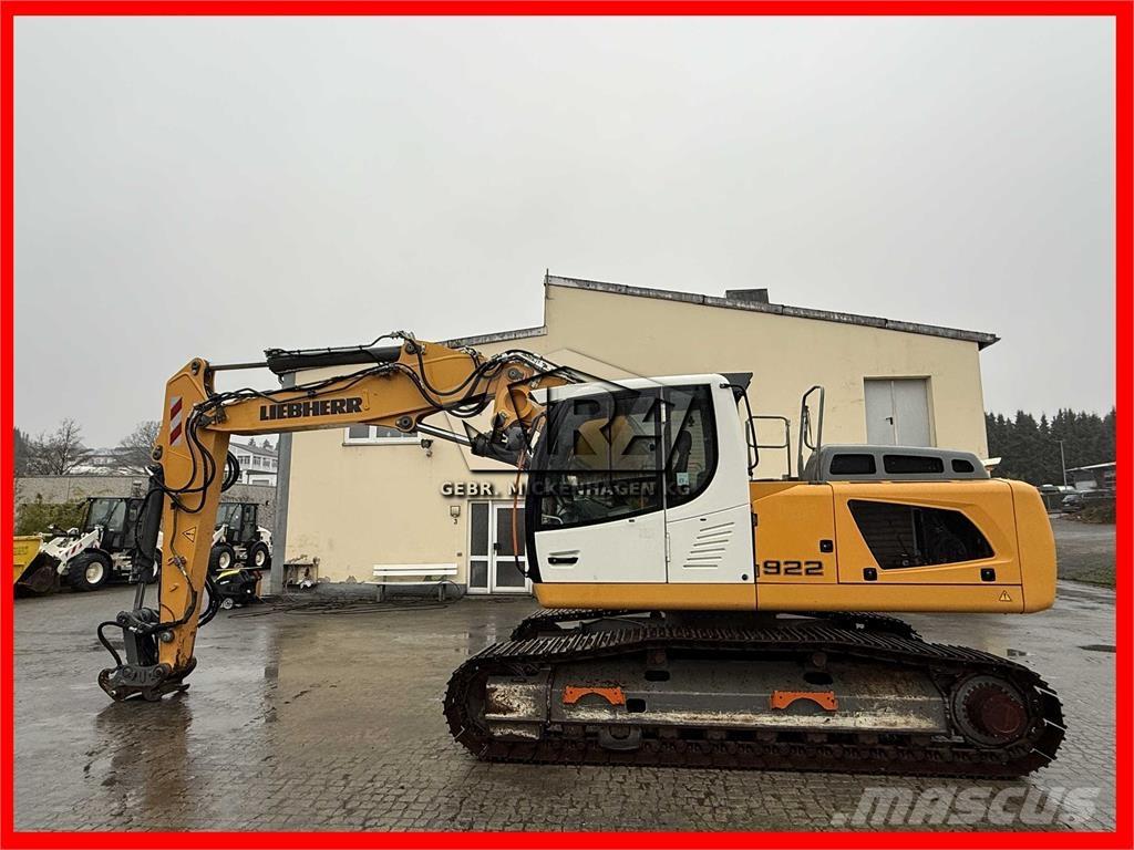 Liebherr R 922 LC Telakaivukoneet