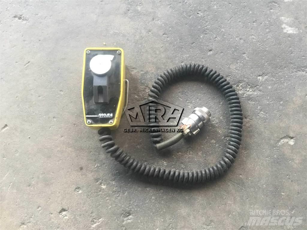  Moba Handset Sähkö ja elektroniikka