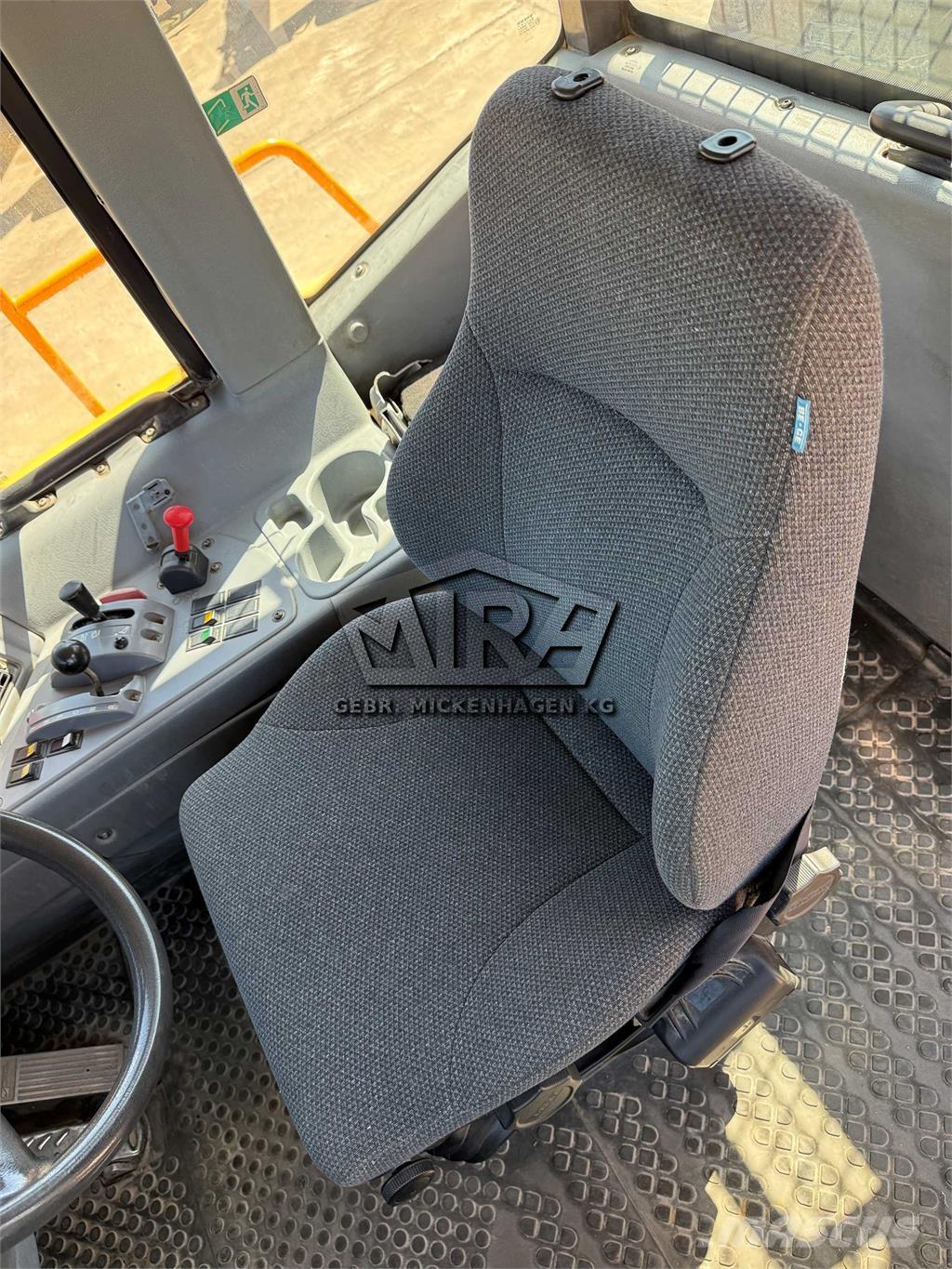 Volvo A 25 D Muut koneet