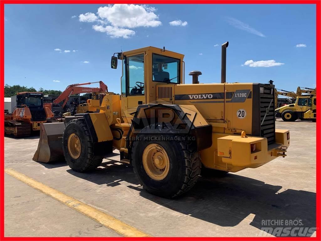 Volvo L 120 C Pyöräkuormaajat