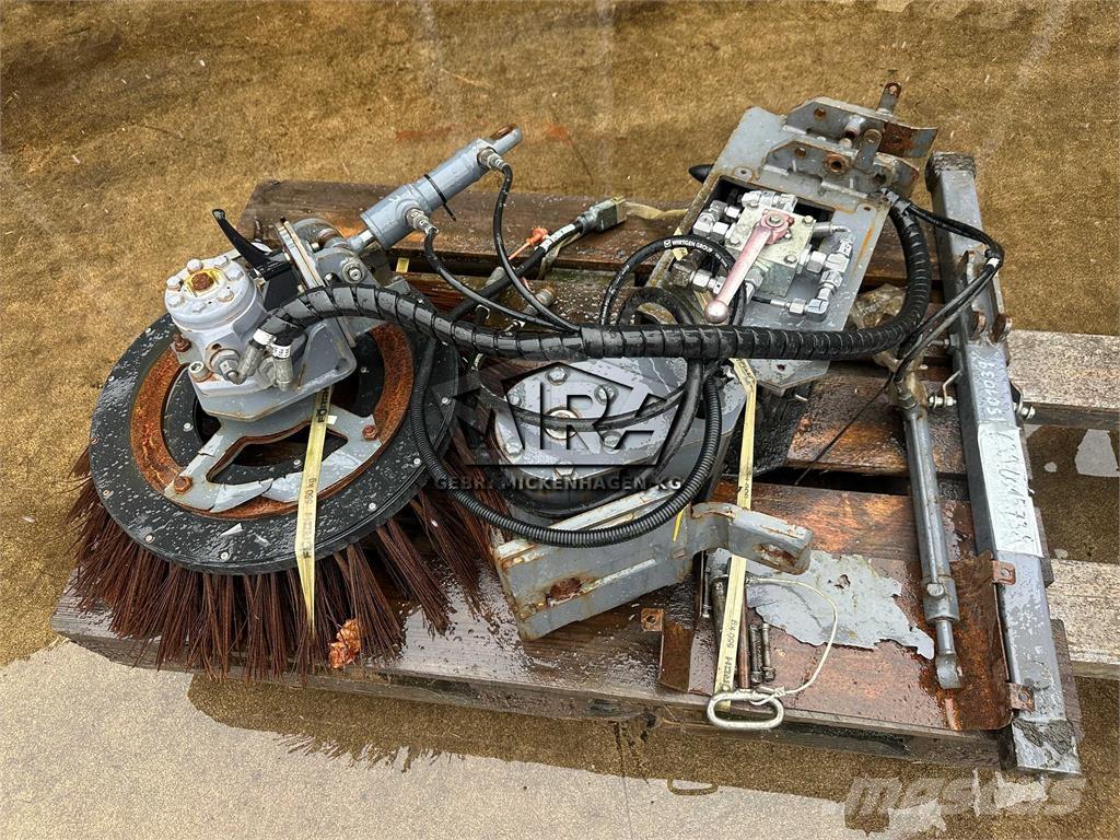 Wirtgen W50 / W60 Lakaisuautot