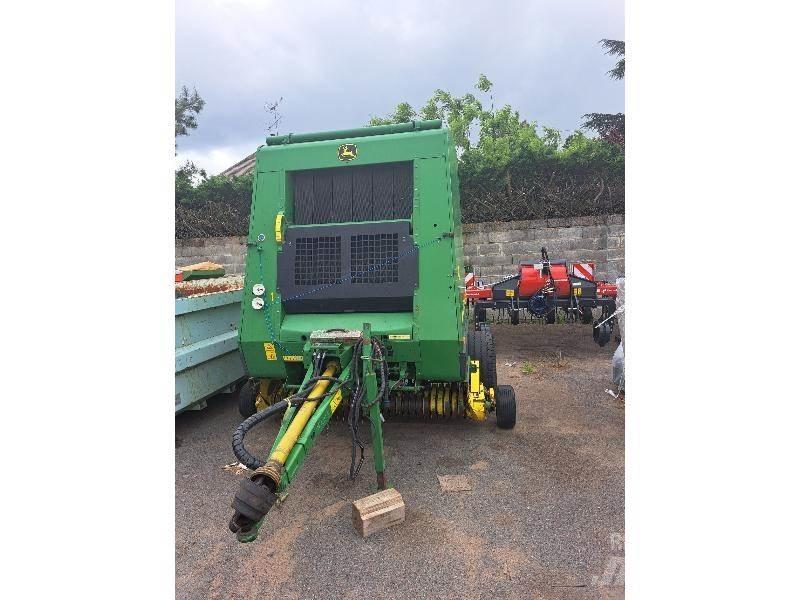 John Deere 592 Pyöröpaalaimet