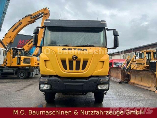 Astra HD 9 6444 /6x4 / Vetopöytäautot