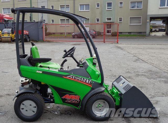Avant Tecno 225 Pyöräkuormaajat