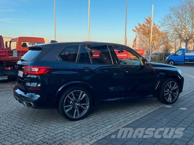 BMW X5 M50 d Lava-autot