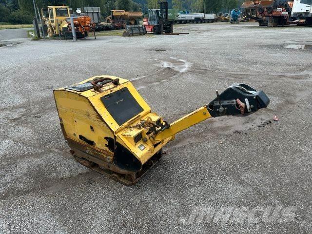 Bomag BPR 65/70 D Tärylevyt