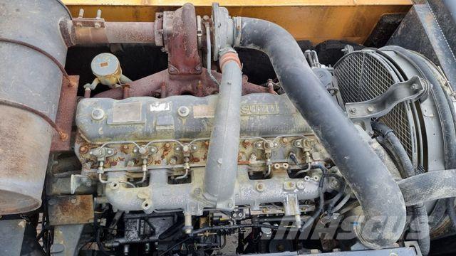 CASE CX 210 Telakaivukoneet