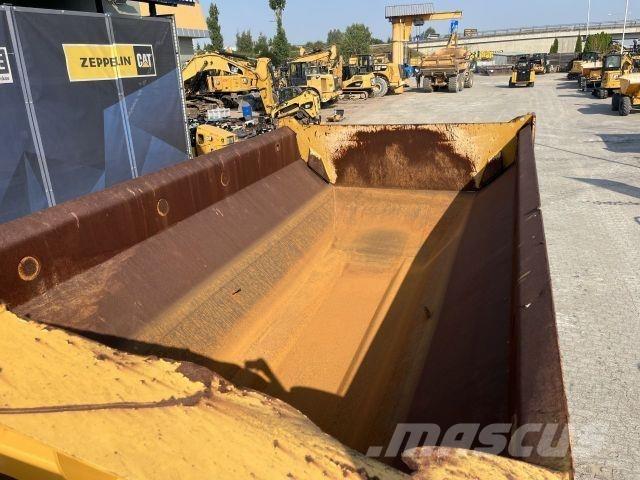 CAT 730 Muut koneet