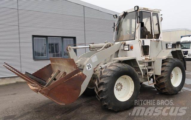 CAT 910 E Pyöräkuormaajat