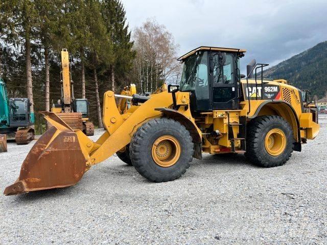 CAT 962M Steering Pyöräkuormaajat