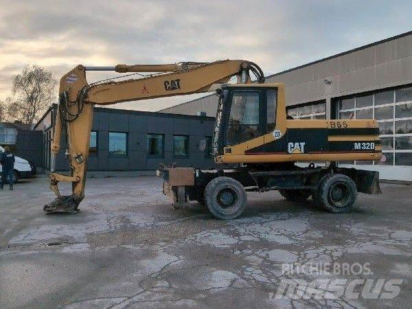 CAT M320 Pyöräkaivukoneet