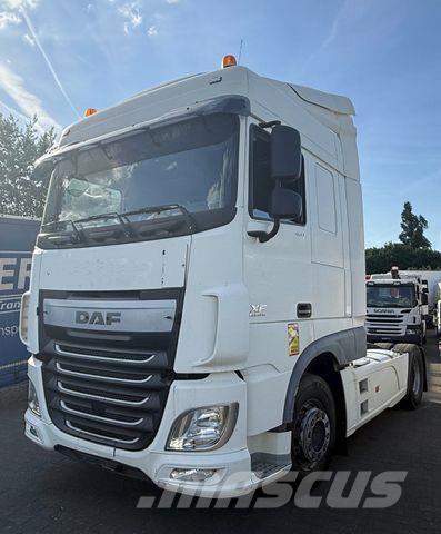 DAF XF 460 Intarder Vetopöytäautot