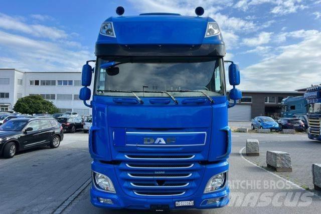 DAF XF510 6x2 Pressukapelli kuorma-autot
