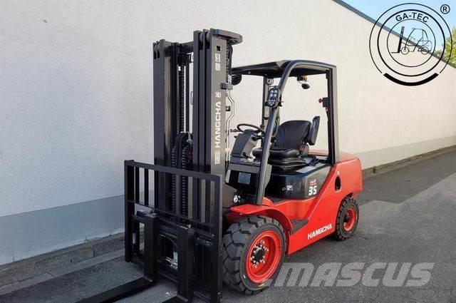 Hangcha CPCD35-XH7F Dieseltrukit