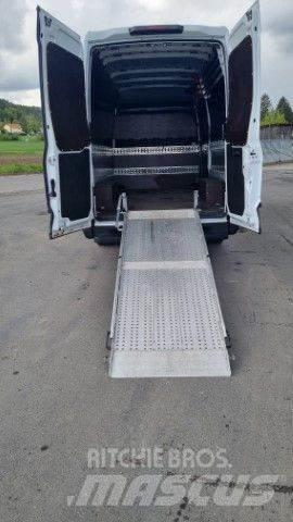 Iveco 35-170 Pakettiautot