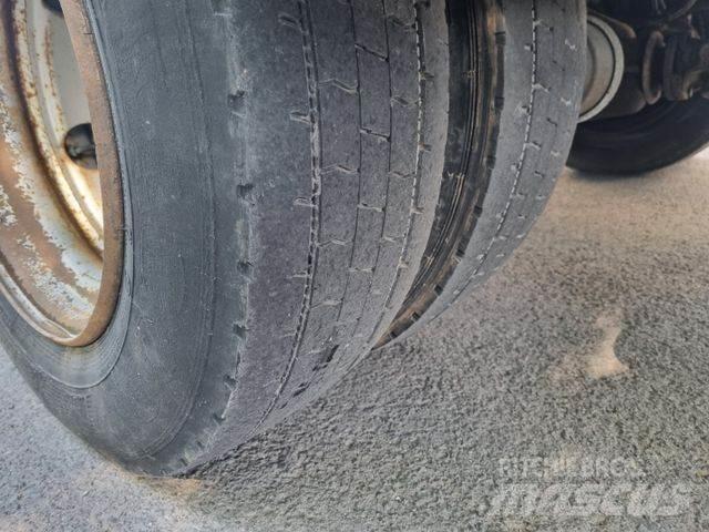 Iveco ML 75 E 18 Jakeluautot