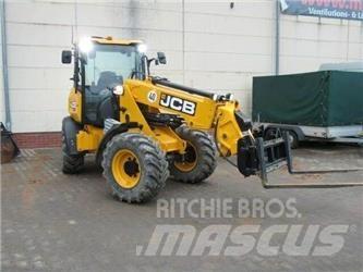 JCB TM220 Agri Pyöräkuormaajat