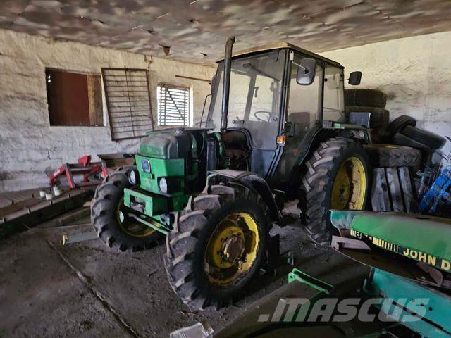 John Deere 1850 A Traktorit