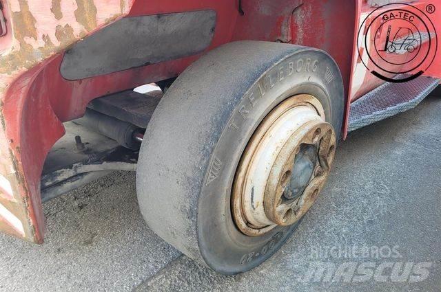 Kalmar DCE120-6 Dieseltrukit