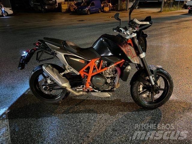 KTM 690 DUKE Muut kuorma-autot