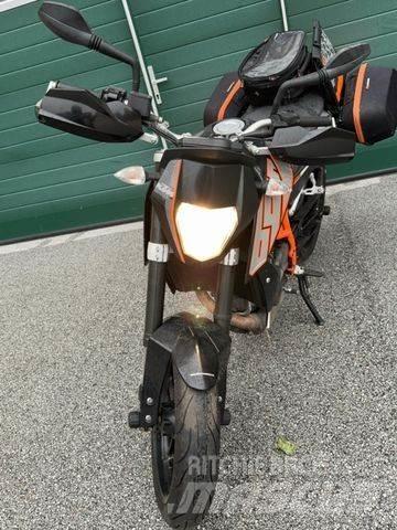 KTM 690 DUKE Muut kuorma-autot