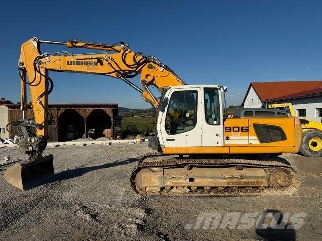 Liebherr R 906 LC Telakaivukoneet