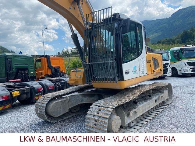 Liebherr R 924 LC Telakaivukoneet