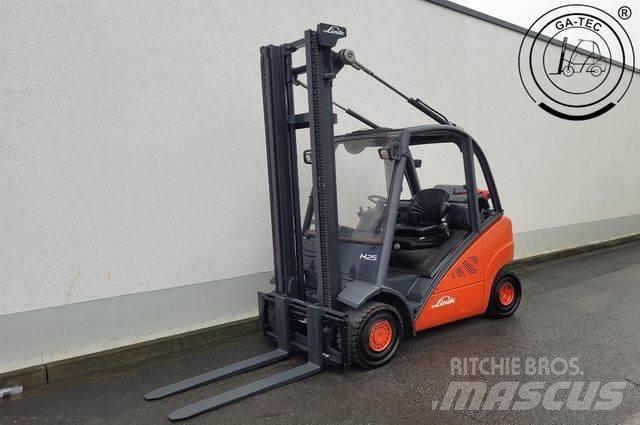 Linde H25T Nestekaasutrukit