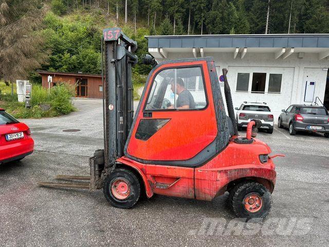 Linde H30D-30 Maastotrukit