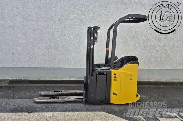 Linde L14SP Korkeakeräilytrukit