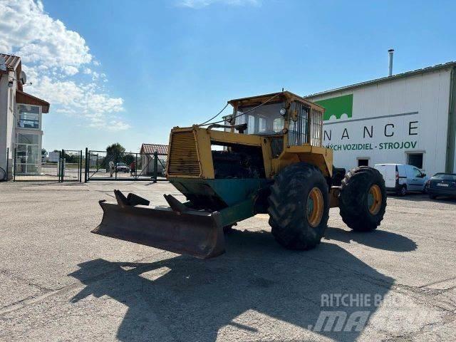 LKT 120 4x4 VIN 983 Harvesterit