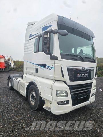 MAN 18.500 TGX Vetopöytäautot