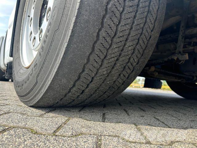 MAN TGX 18.440 XXL Vetopöytäautot