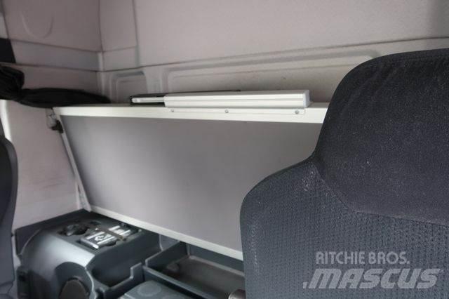 MAN TGX 18.480 BLS Vetopöytäautot